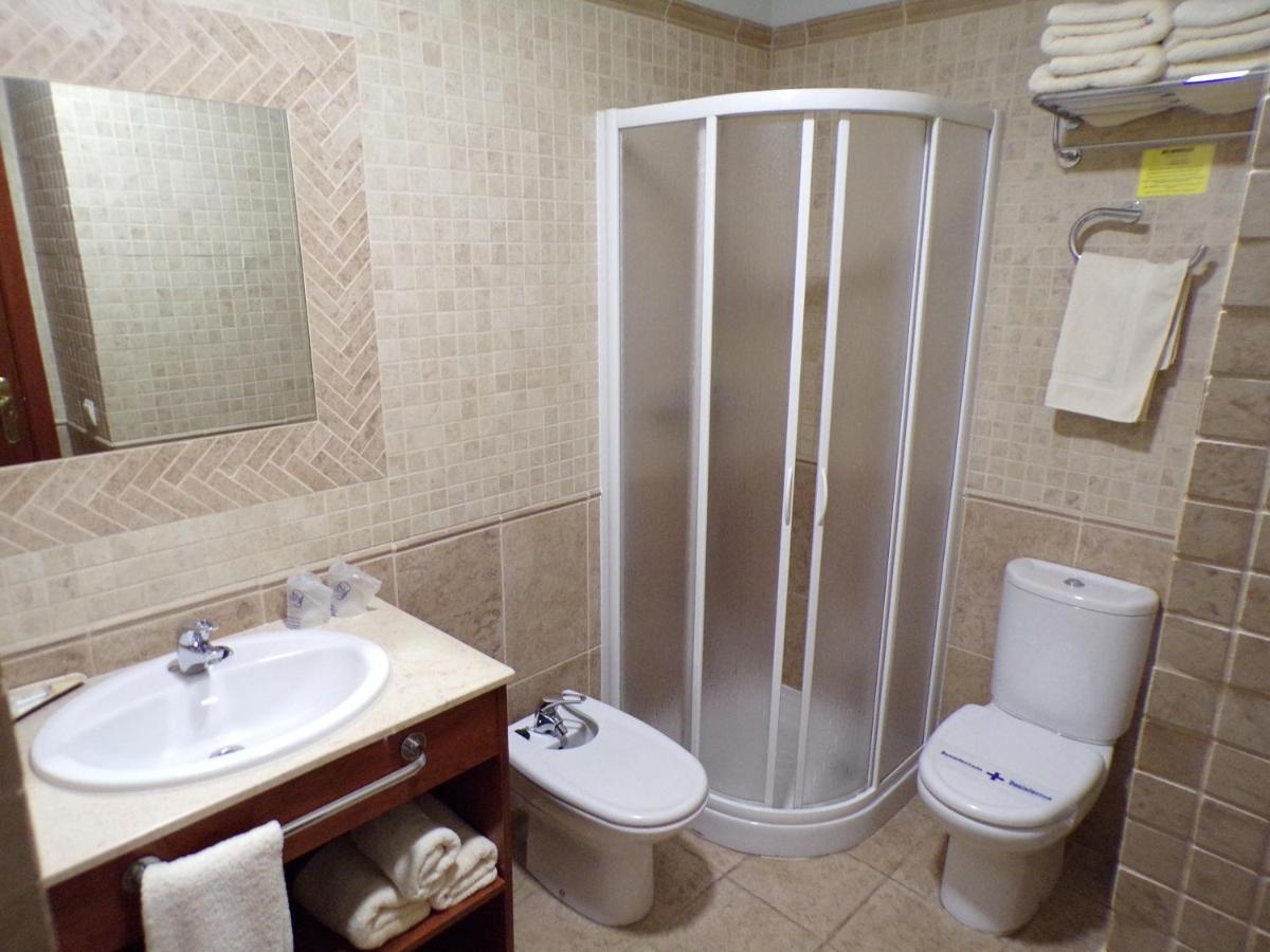 טרואל Hostal Serruchi מראה חיצוני תמונה